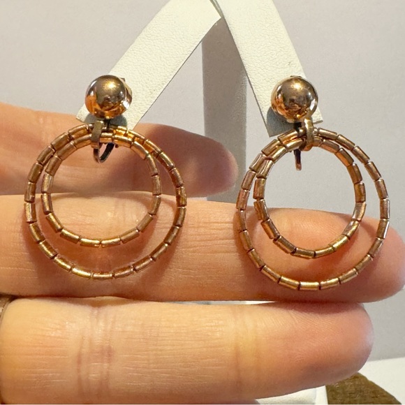 Vintage copper concentric circles dangling hoop earrings clip on - Picture 3 of 7